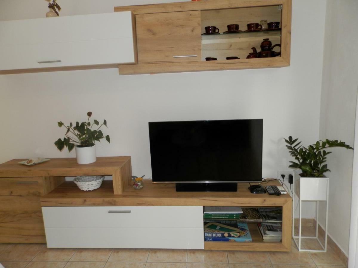 Apartment Slavica โลโซวาซ ภายนอก รูปภาพ