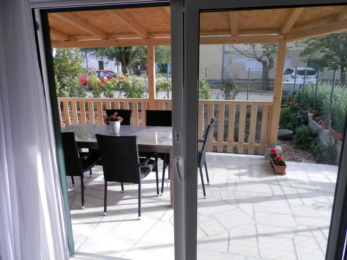 Apartment Slavica โลโซวาซ ภายนอก รูปภาพ