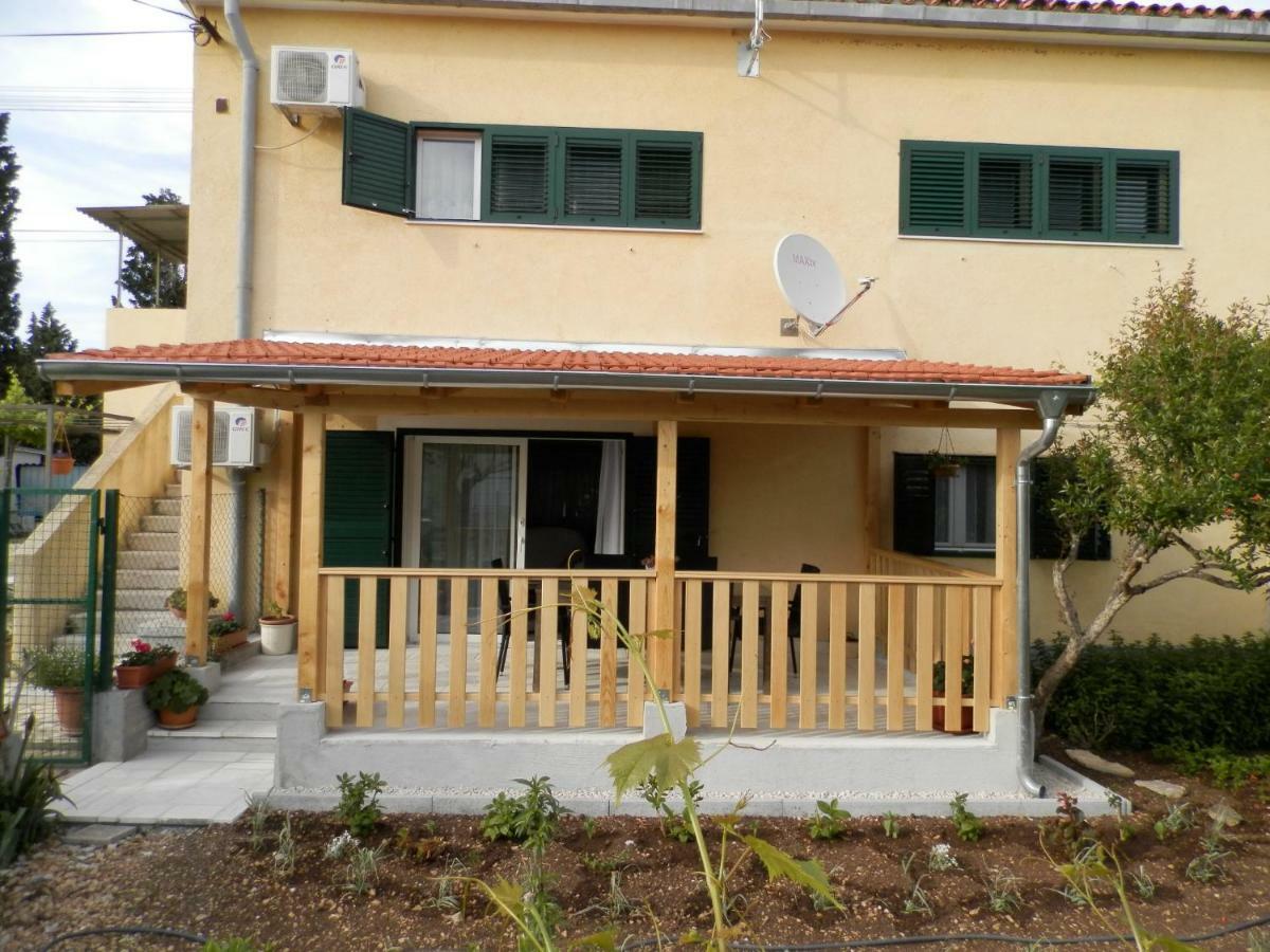 Apartment Slavica โลโซวาซ ภายนอก รูปภาพ